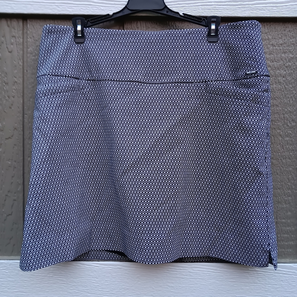 S.C. & CO. Sportswear Black & White Tennis Golf Skort with Tummy Control Size XL